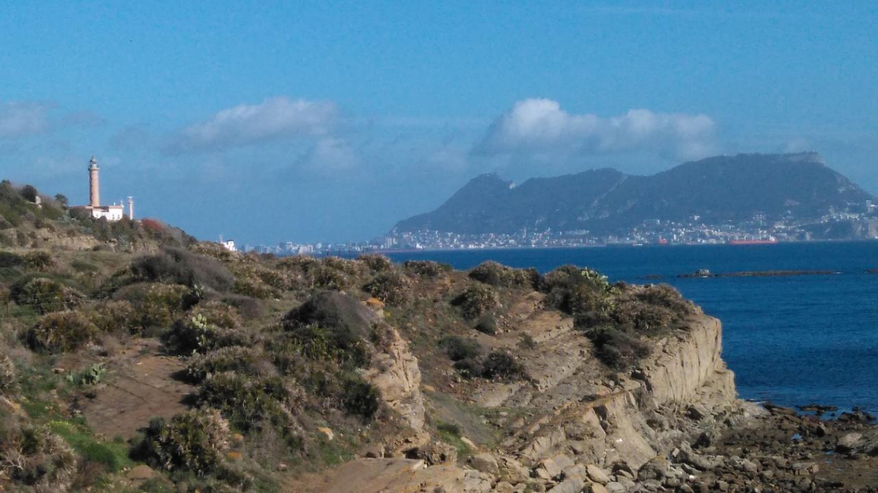 Punta Carnero Hostal Algeciras Luaran gambar
