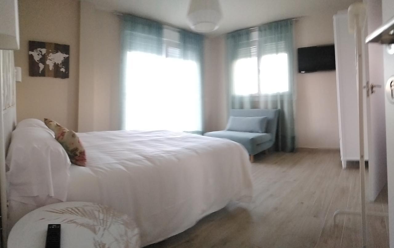 Punta Carnero Hostal Algeciras Luaran gambar
