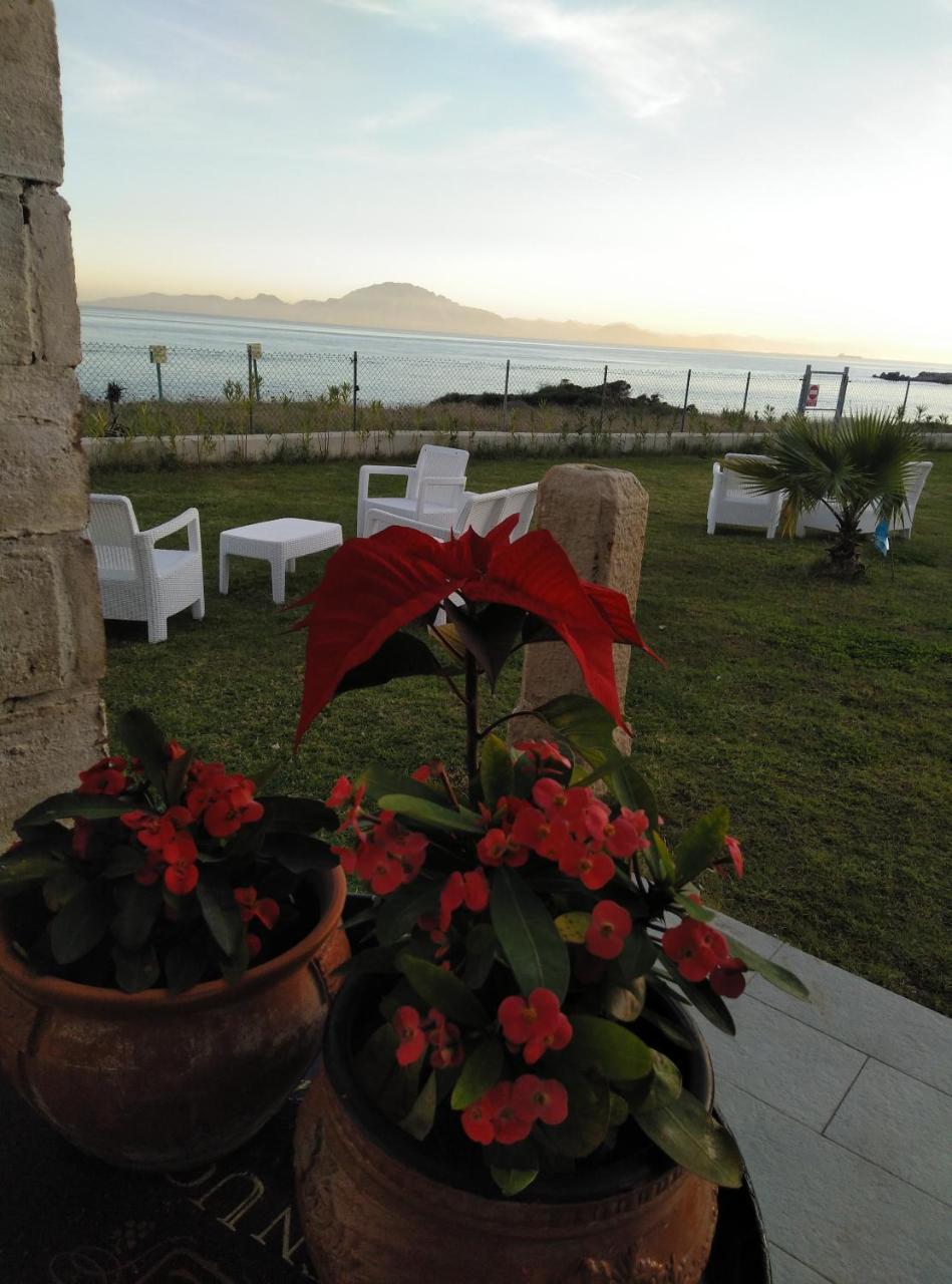Punta Carnero Hostal Algeciras Luaran gambar